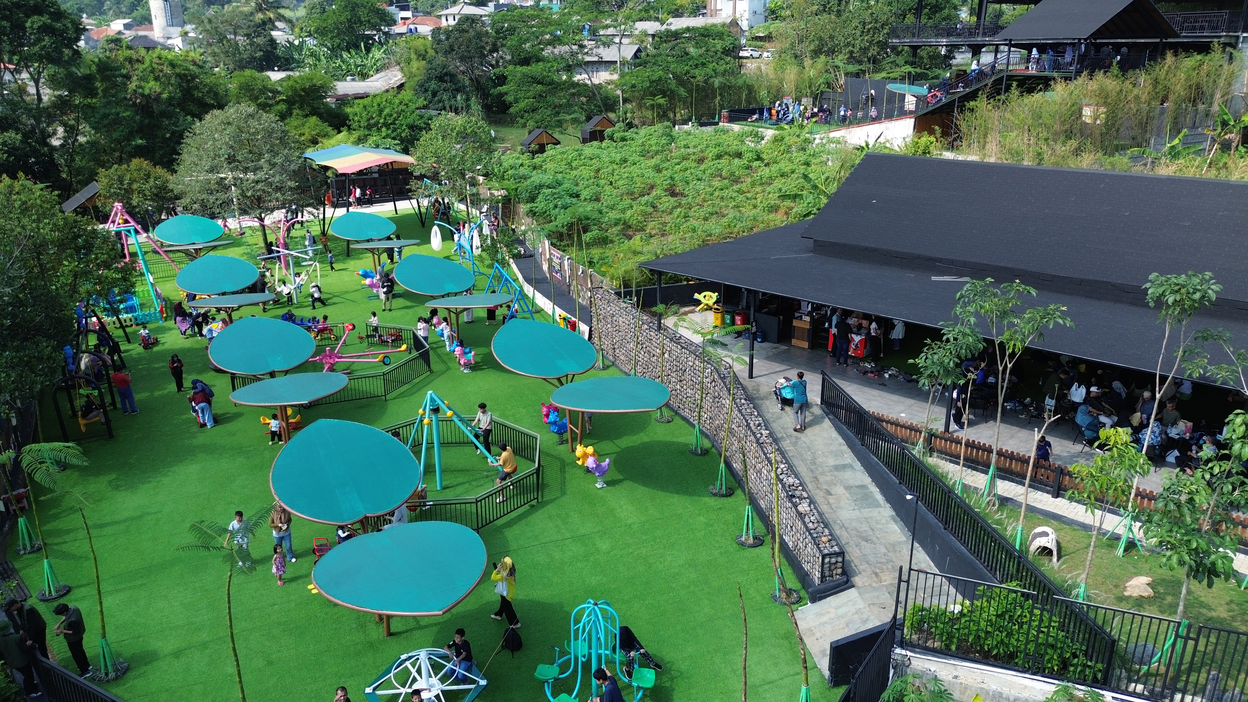 Foto 2 The Nice Playland Gunung Geulis