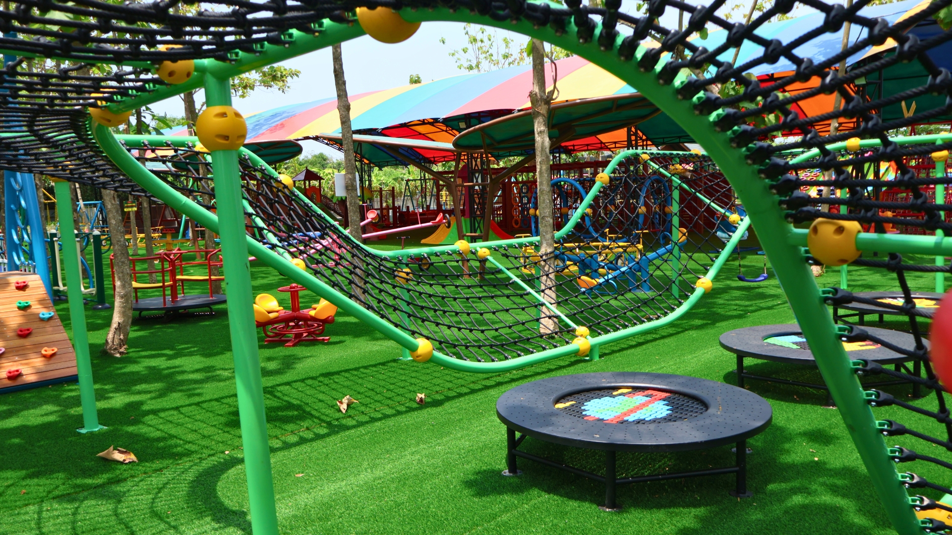 Foto 2 The Nice Playland Indramayu