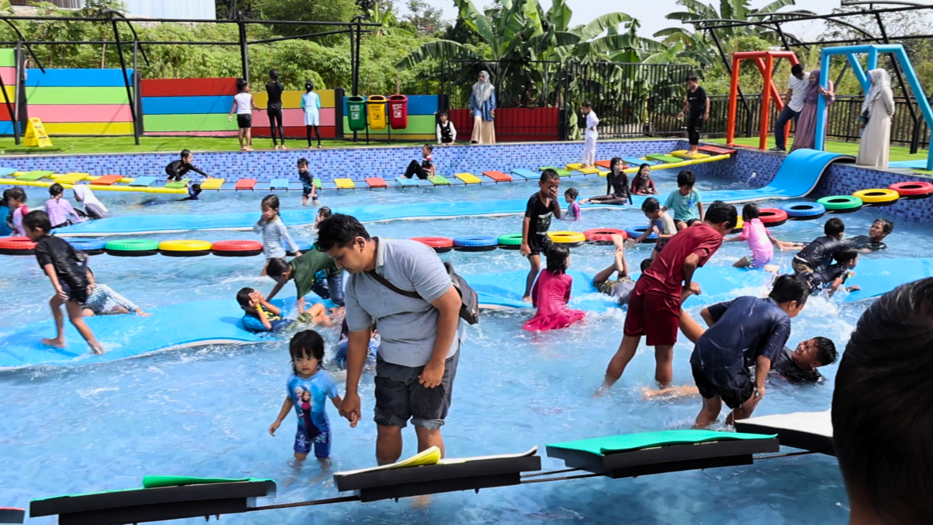 Foto 5 The Nice Playland Gunung Geulis
